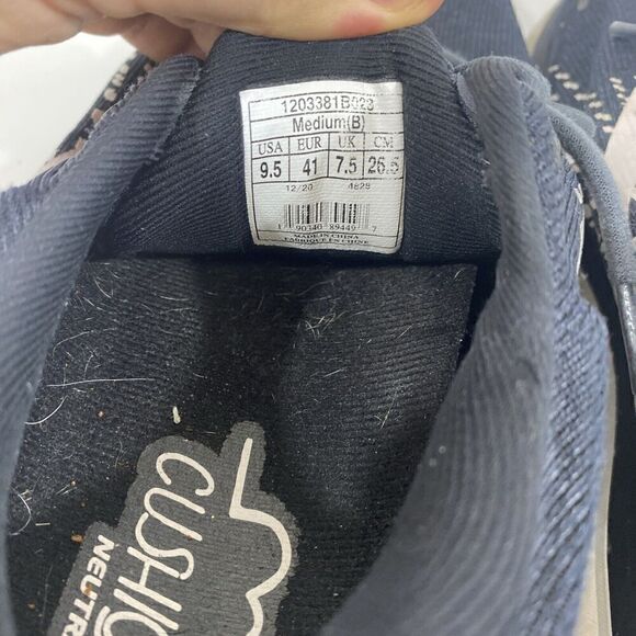 Women’s Brooks Ghost 13 Size 9.5 Gray Pink Running Shoes 1203381B023 - Picture 7 of 9